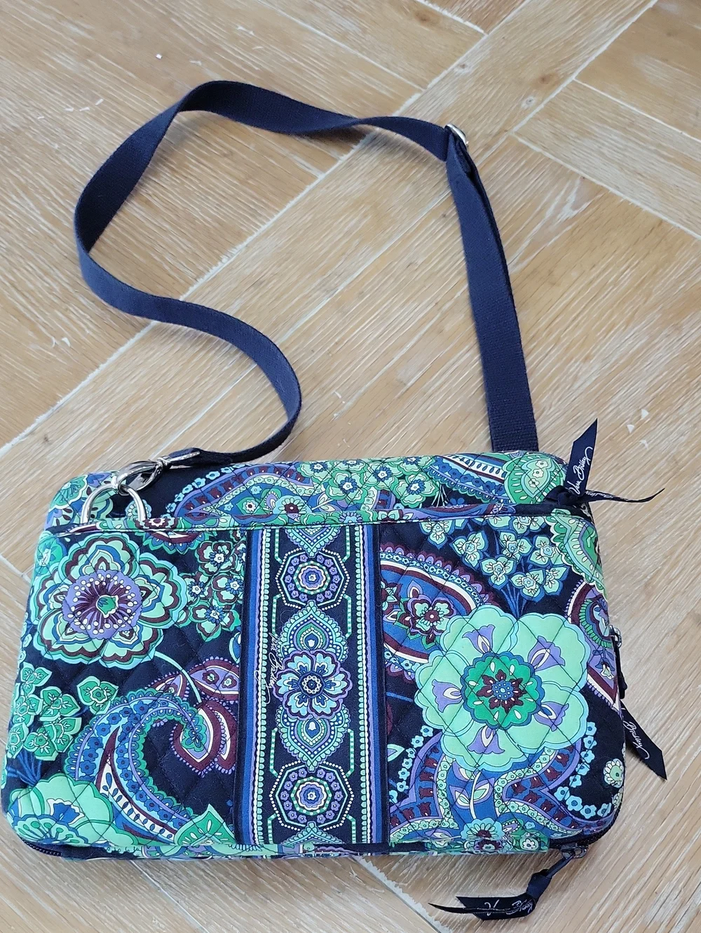 Vera Bradley Hard Shell Lap Top Portfolio Case In Blue Rhapsody